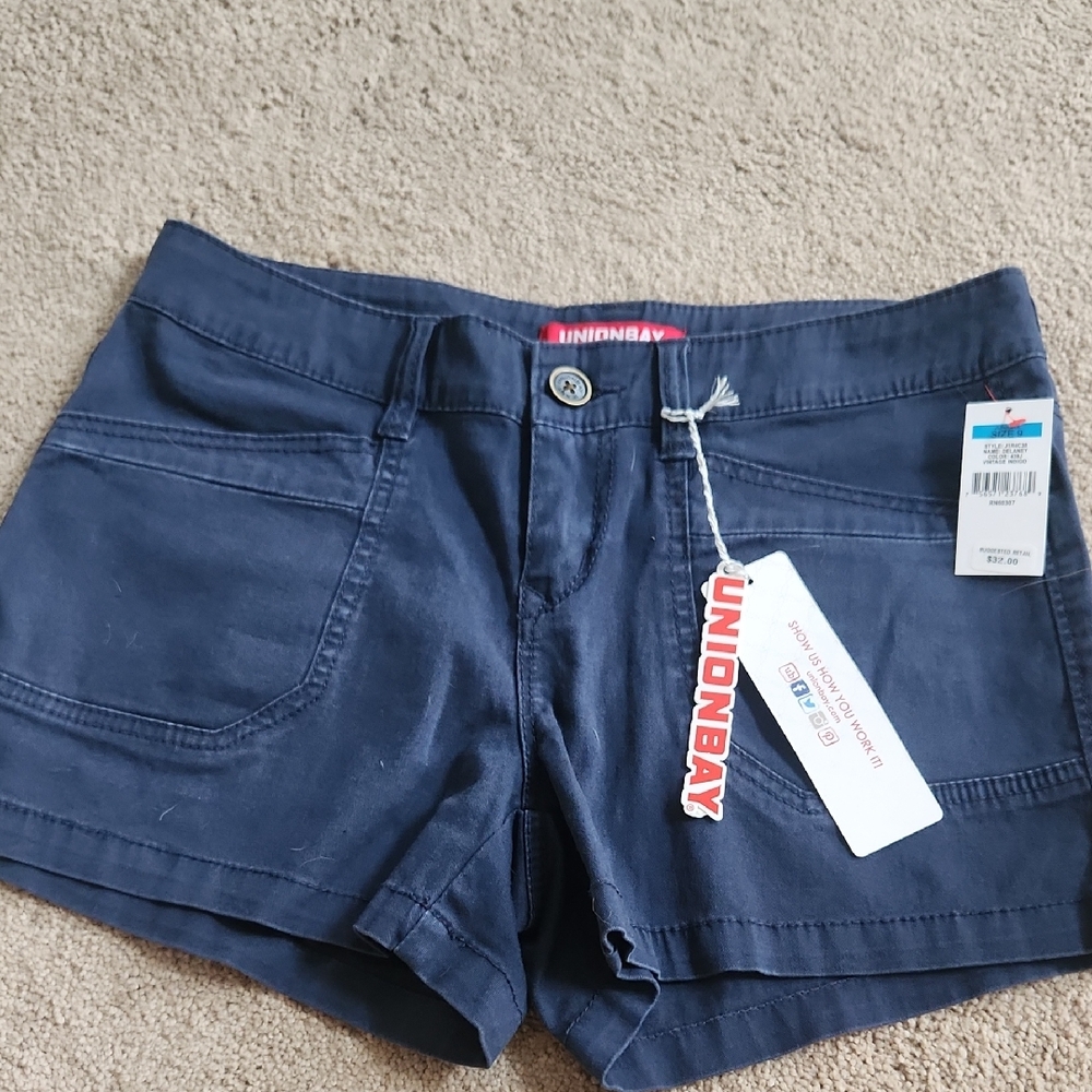 UNIONBAY Blue Cargo Shorts Casual Summer Essential